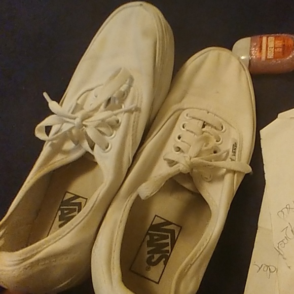 Shoes - Picture 6 of 6